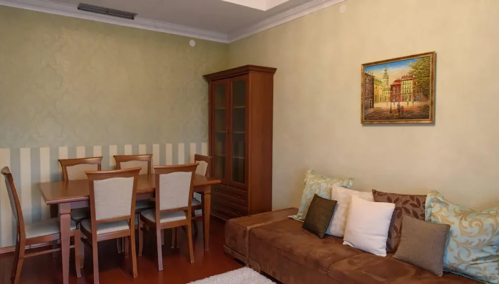 Вітальня номера Junior suite apart у санаторії «Шале-Грааль» в Трускавці