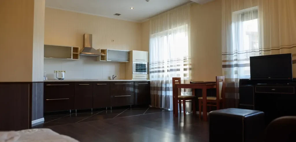 Вітальня номера Studio apart у санаторії «Шале-Грааль» в Трускавці