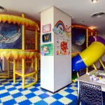 Дитяча ігрова кімната з гіркою і ігровим комплексом у віллі Христина, Трускавець