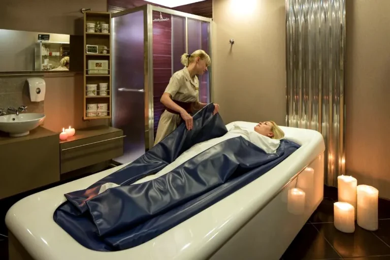 Процедура лікування у спа-центрі Mirotel Resort & SPA у Трускавці